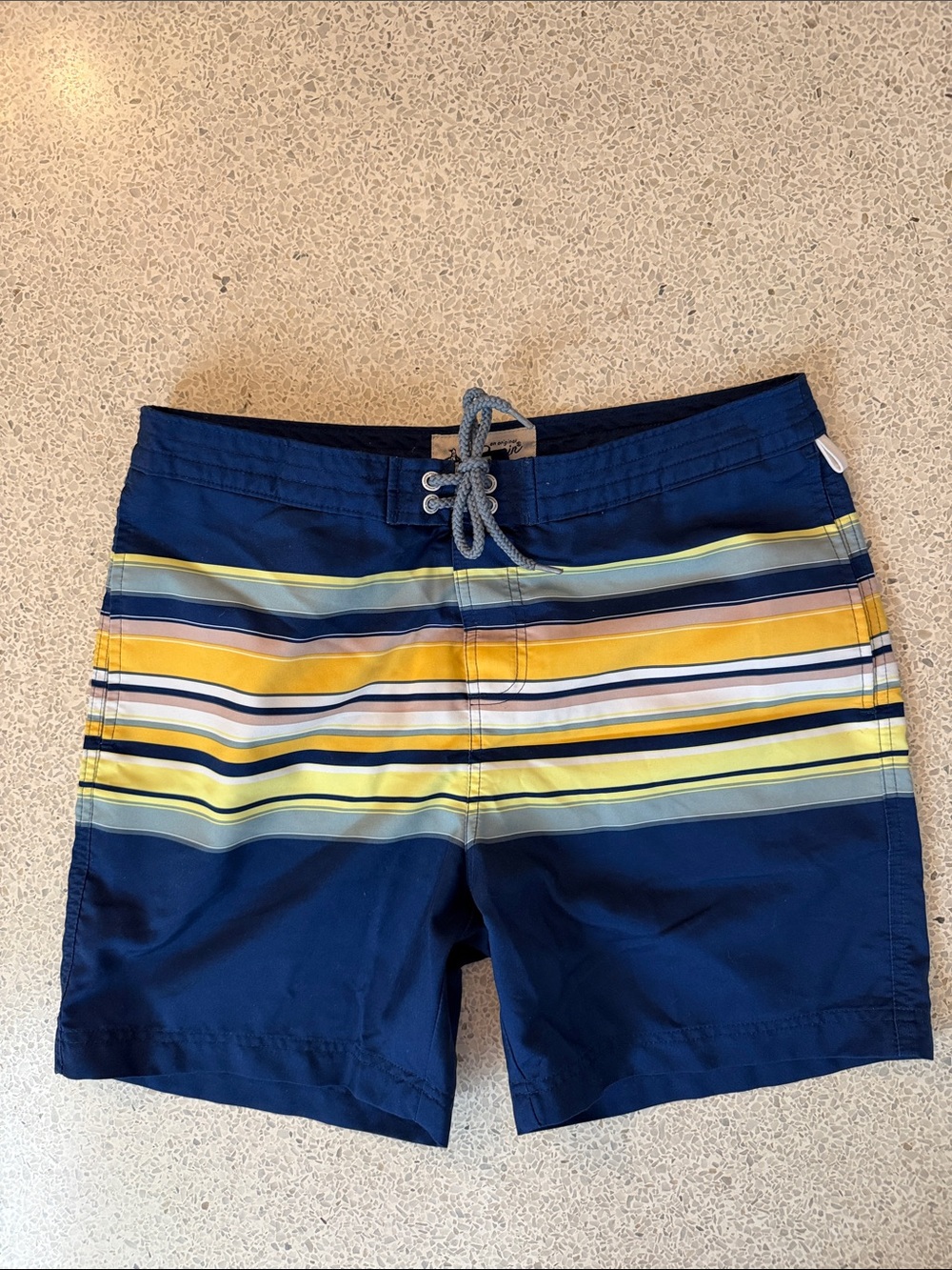 Original Punguin Navy Stripe Swim Trunks Munsingwear Size 31 inseam 6”